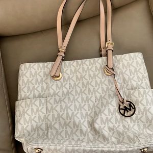 Micheal Kors Large tote bag